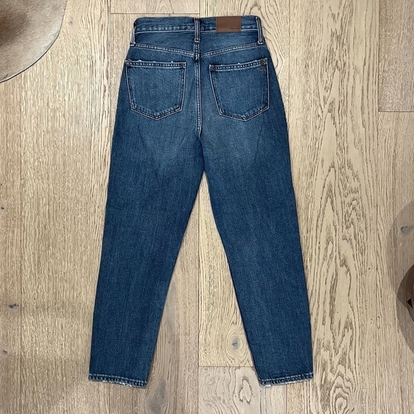 Madewell The High Waist Mom Jean - Picture 5 of 6